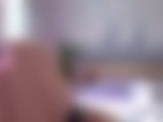 Live cam show with MidniggghtSun - Thin on StripNow