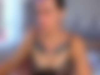 Live cam show with MidniggghtSun - Athletic Cosplay on CamwithHer