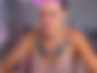 Show de cam en vivo con MidniggghtSun - Cosplay en Camsoda