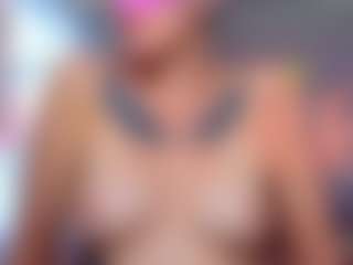 Live cam show with MidniggghtSun - Genital Piercings on Camsoda