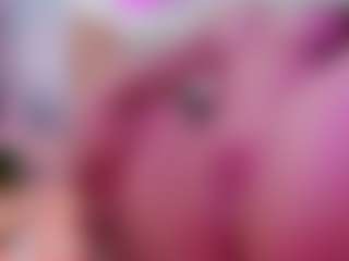 Live cam show with MidniggghtSun - Green Eyes on Camsoda