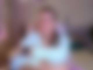 Live cam show with MidniggghtSun - Brown Hair on Camsoda