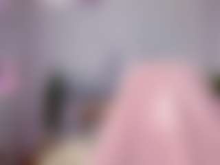 Live cam show with MidniggghtSun - Green Eyes on camwithhim.com