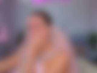 Live cam show with MidniggghtSun - Bedroom Brown Hair on 1on1-livenow