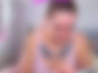 Live cam show with MidniggghtSun - Public Brown Hair on milfzrlive.com