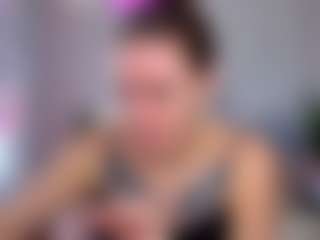 Live cam show with MidniggghtSun - Green Eyes on dropp.cam