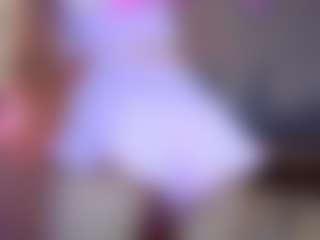 Show de câmera ao vivo com MidniggghtSun - Public Brown Hair no Camsoda