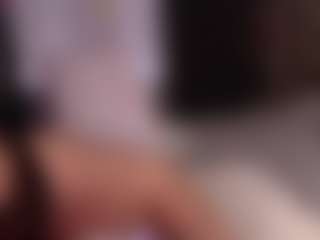 Live cam show with SofiaBlaze - Living Room on SinfulBabes