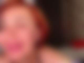 SofiaBlaze MILF webcam performer live streaming