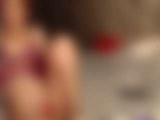 Live cam show with SofiaBlaze - Strip MILF on crypto-cams