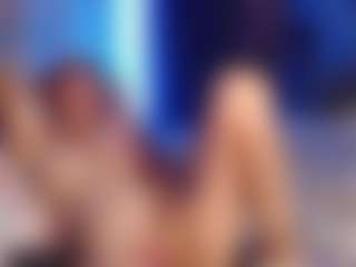 SofiaBlaze MILF webcam performer live streaming