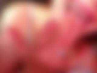 Live cam show with SofiaBlaze - Public on Milf Play