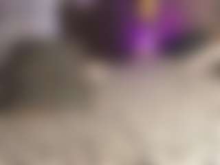 Live cam show with SofiaBlaze - Italian Mature on Hubzter Live