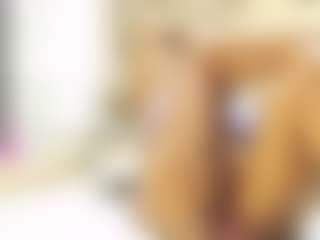 Live cam show with AMBER-PARKER - Big Ass on CamClone