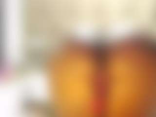 Live cam show with AMBER-PARKER - Striptease on SquirtSoMuch