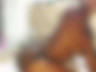 Live cam show with AMBER-PARKER - Squirt Curvy on CamwithHer