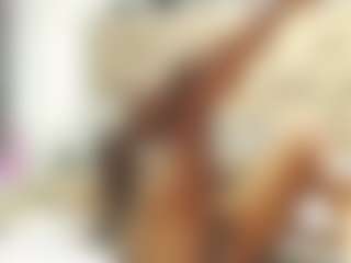 Live cam show with AMBER-PARKER - Ebony on Gym Cam Girls | colombia