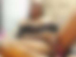 Live cam show with AMBER-PARKER - Squirt on Dolls Live