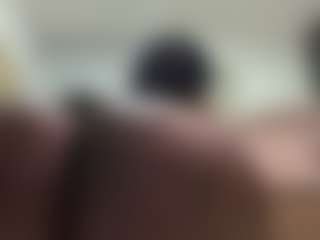 Live cam show with AMBER-PARKER - Ebony Squirt on Mixed Magazine Live