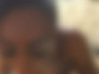 Live cam show with AMBER-PARKER - Oil on Hubzter Live