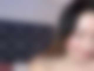 irianarousse's Live Sex Cam Show