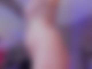 irianarousse's Live Sex Cam Show