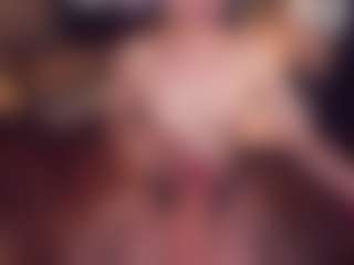 Adabluntaa's Live Sex Cam Show