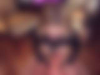 Live cam show with Adabluntaa - Blonde Hair on Camsoda | russian federation
