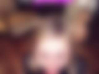 Adabluntaa's Live Sex Cam Show