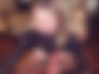 Adabluntaa's Live Sex Cam Show
