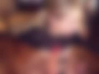Adabluntaa's Live Sex Cam Show