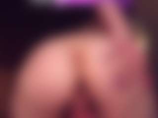 Adabluntaa's Live Sex Cam Show