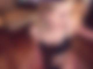Adabluntaa's Live Sex Cam Show