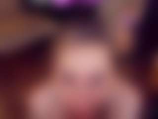Adabluntaa's Live Sex Cam Show