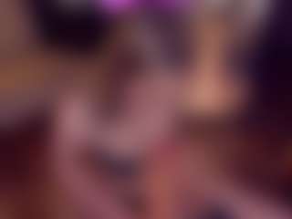 Adabluntaa's Live Sex Cam Show