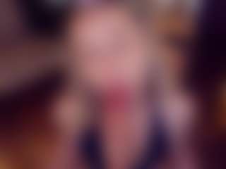 Adabluntaa's Live Sex Cam Show