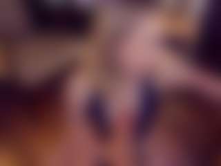 Adabluntaa's Live Sex Cam Show