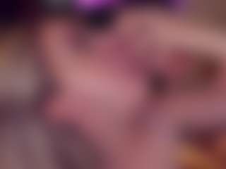 Adabluntaa's Live Sex Cam Show