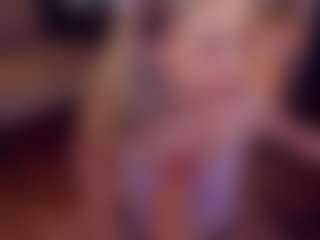 Adabluntaa's Live Sex Cam Show