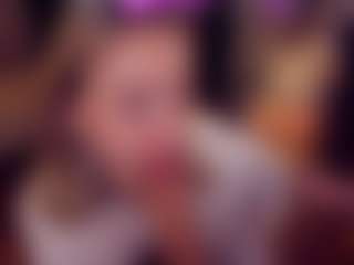 Adabluntaa's Live Sex Cam Show