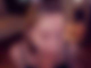 Live cam show with Adabluntaa - Amateur on CamClone