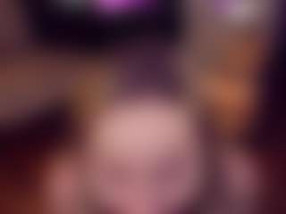 Adabluntaa's Live Sex Cam Show