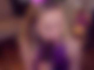 Adabluntaa's Live Sex Cam Show