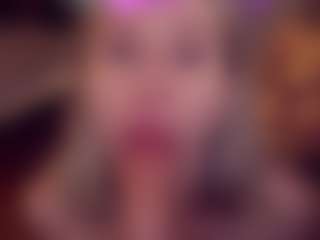 Adabluntaa's Live Sex Cam Show