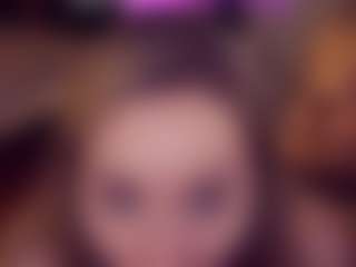 Live cam show with Adabluntaa - Amateur on sexylive.show