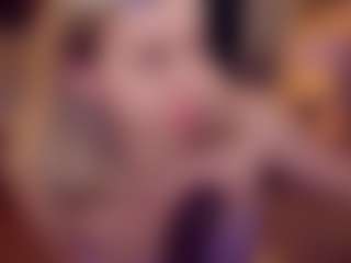Adabluntaa's Live Sex Cam Show