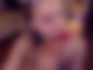 Adabluntaa's Live Sex Cam Show