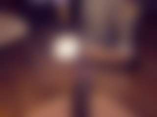 Live cam show with Adabluntaa - Small Ass on Camsoda