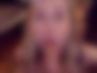 Live cam show with Adabluntaa - Blonde Hair on LiveSexCams6