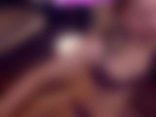 Adabluntaa's Live Sex Cam Show